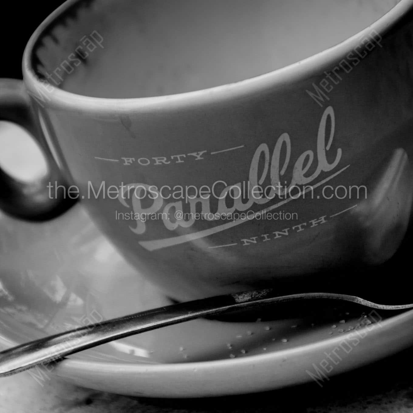 49th parallel coffee mug Black & White Wall Art