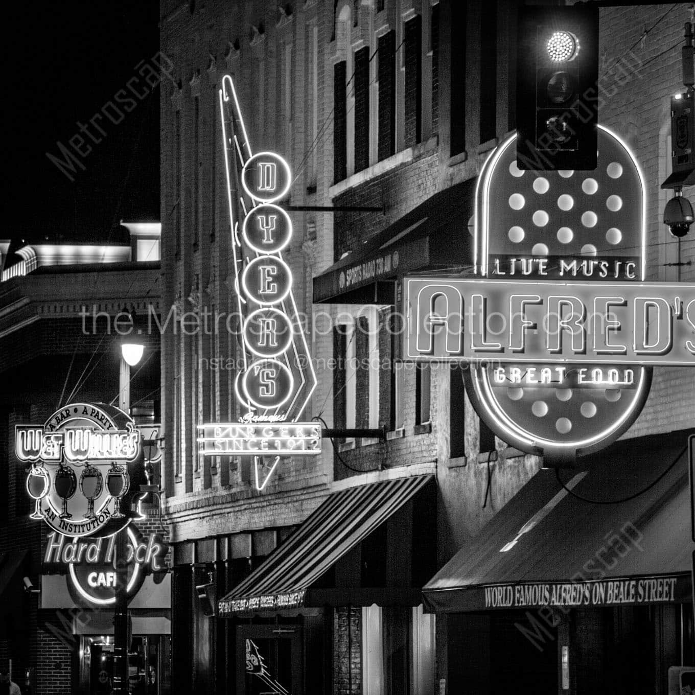alfred dyers wet willies beale street Black & White Wall Art