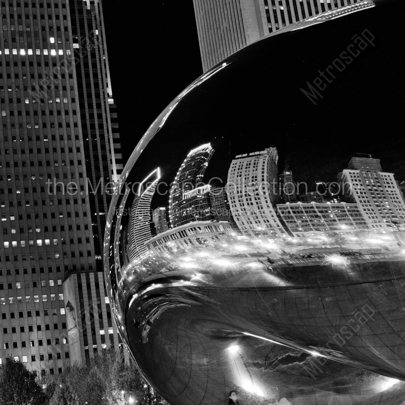 chicago skyline reflection cloud gate millennium park Black & White Wall Art