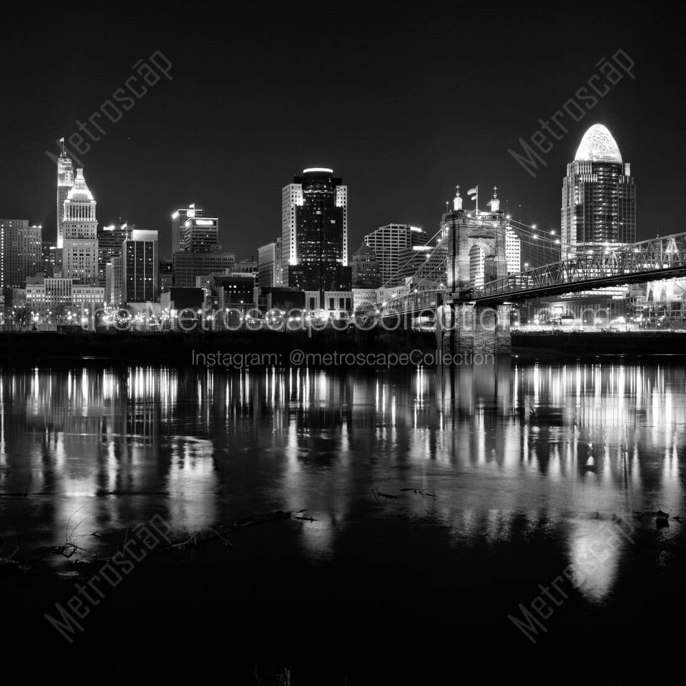 cincinnati skyline from covington kentucky Black & White Wall Art