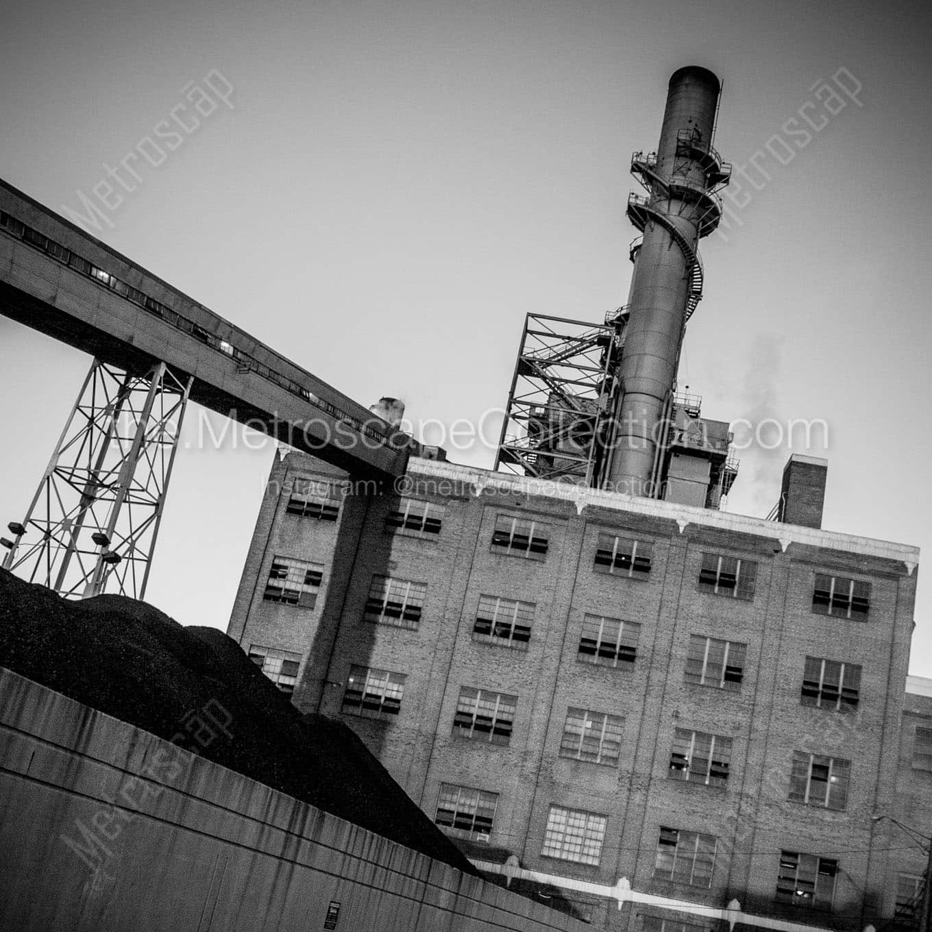 citizens thermal power plant Black & White Wall Art