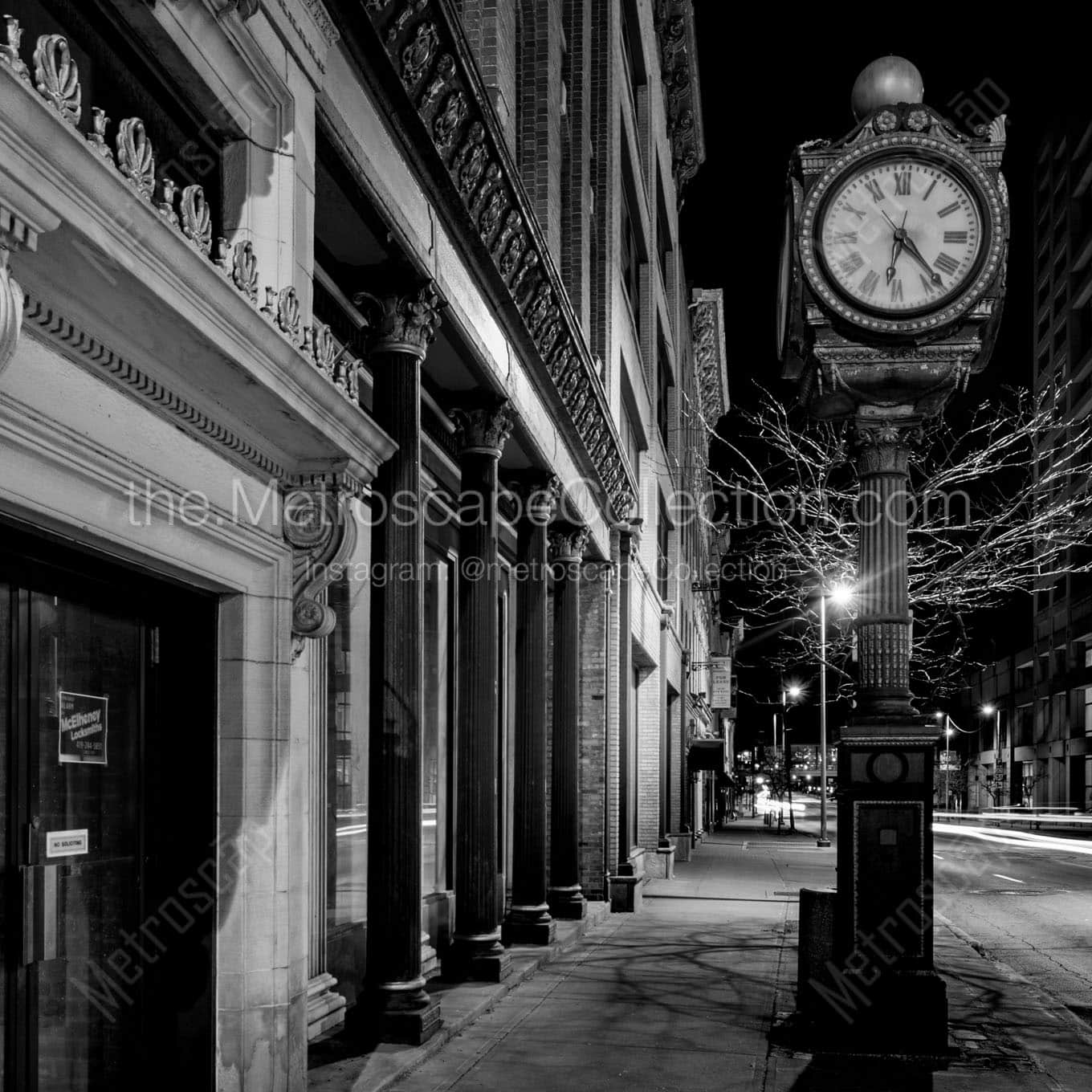 clock on summit fort industry square Black & White Wall Art