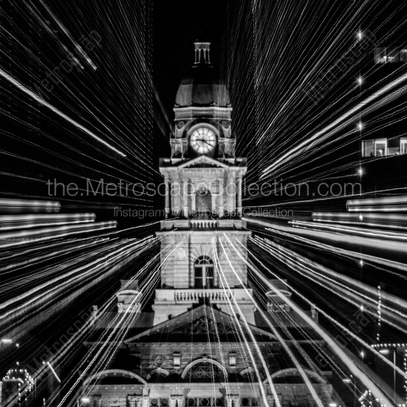 close up of tarrant county courthouse Black & White Wall Art