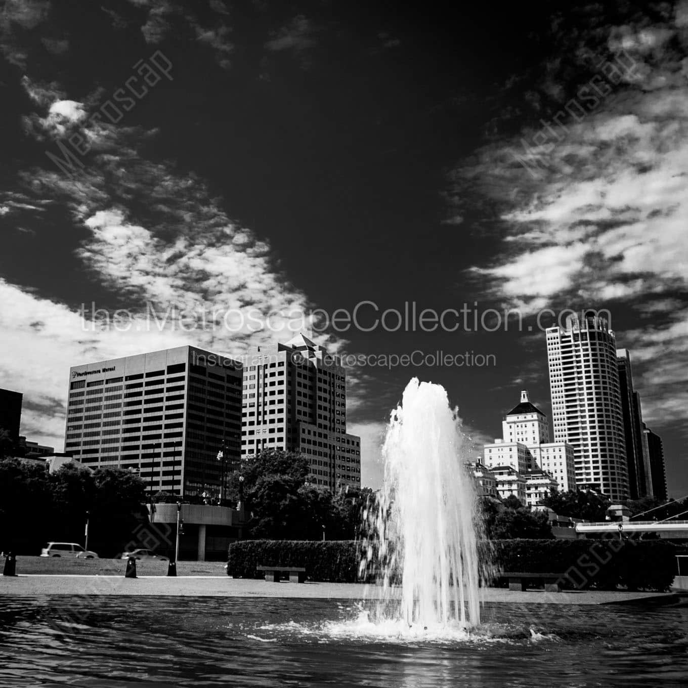 cudahy gardens fountain milwaukee skyline Black & White Wall Art