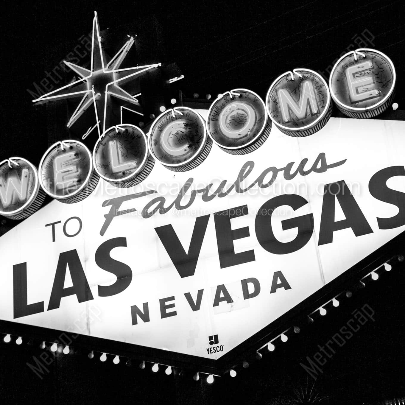 fabulous las vegas sign at night Black & White Wall Art