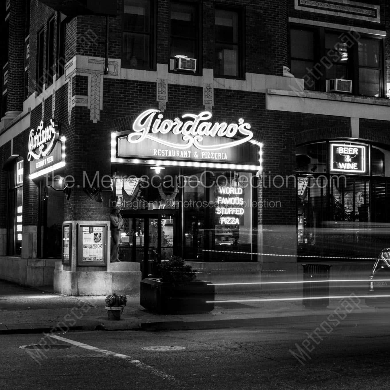 giordanos world famous stuffed pizza Black & White Wall Art