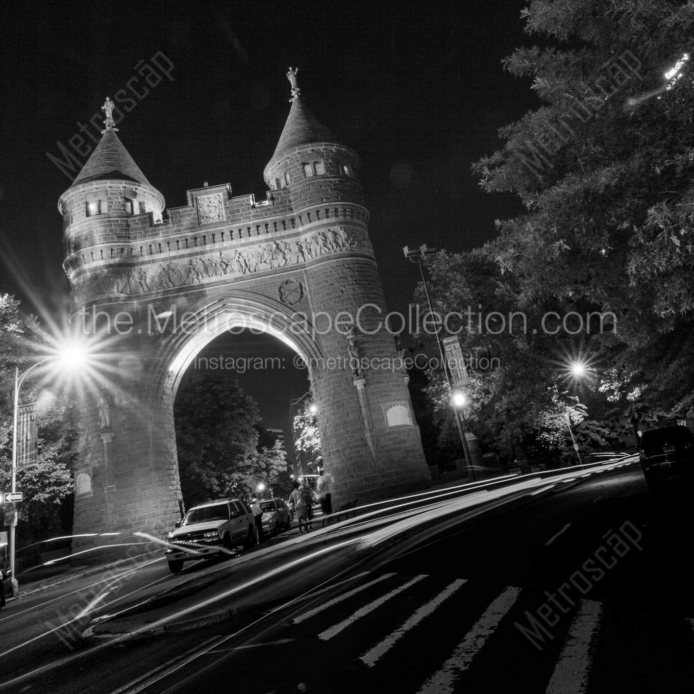 hartford soldiers sailors memorial arch Black & White Wall Art