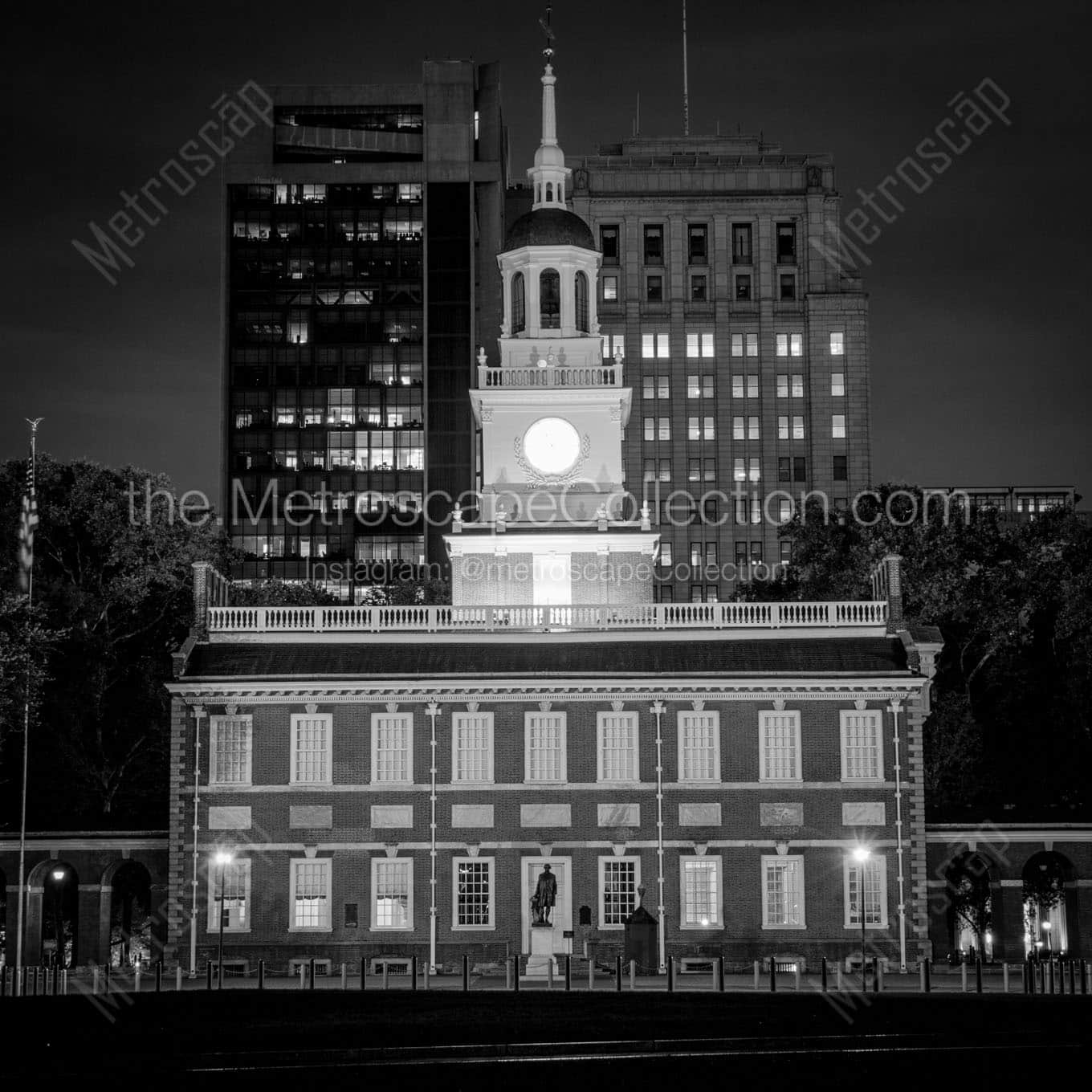 independence hall at night Black & White Wall Art