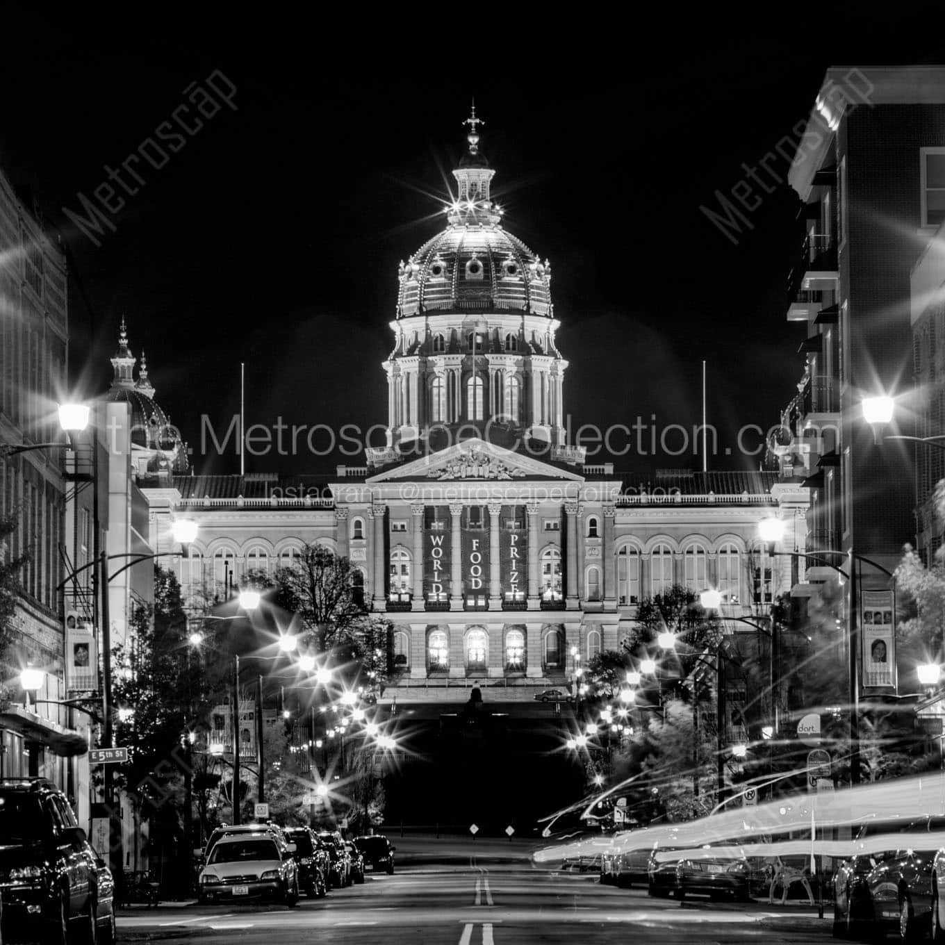 iowa capitol building at night Black & White Wall Art