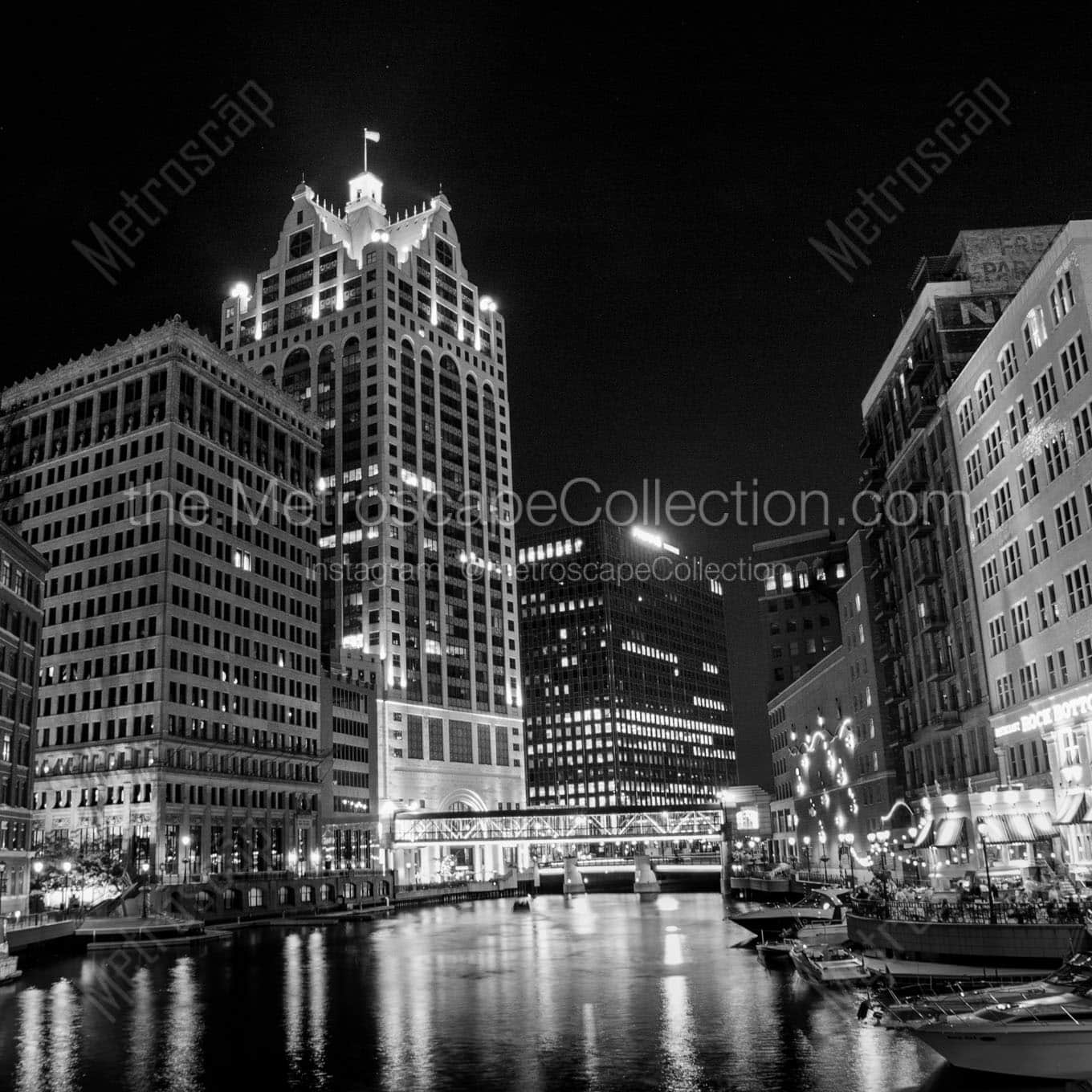 milwaukee riverwalk wisconsin building Black & White Wall Art