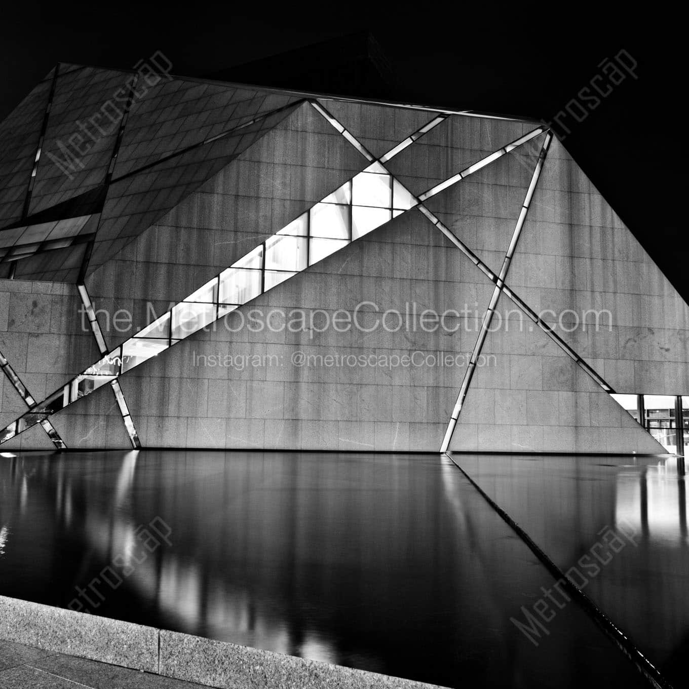 minnesota university alumni center Black & White Wall Art