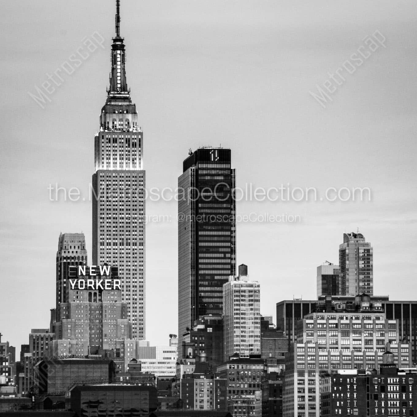 new yorker empire state building Black & White Wall Art