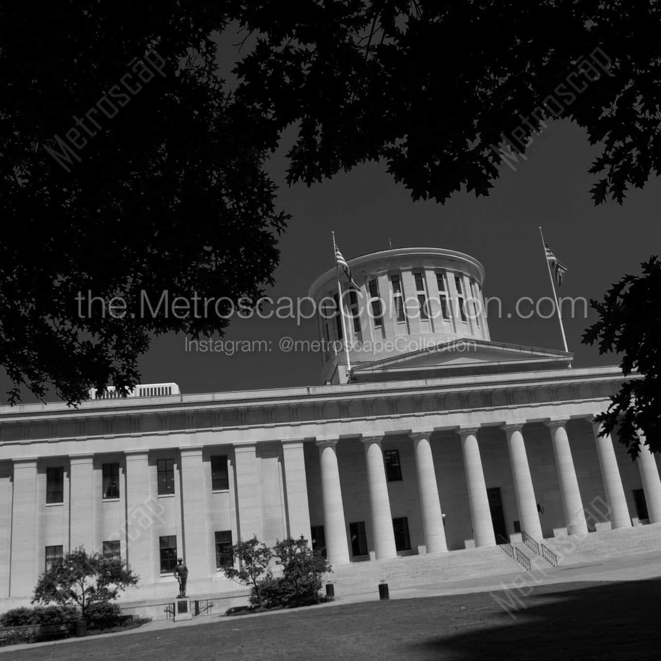 ohio statehouse lawn Black & White Wall Art