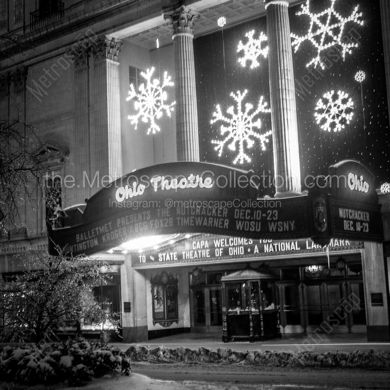 ohio theatre at christmas time Black & White Wall Art