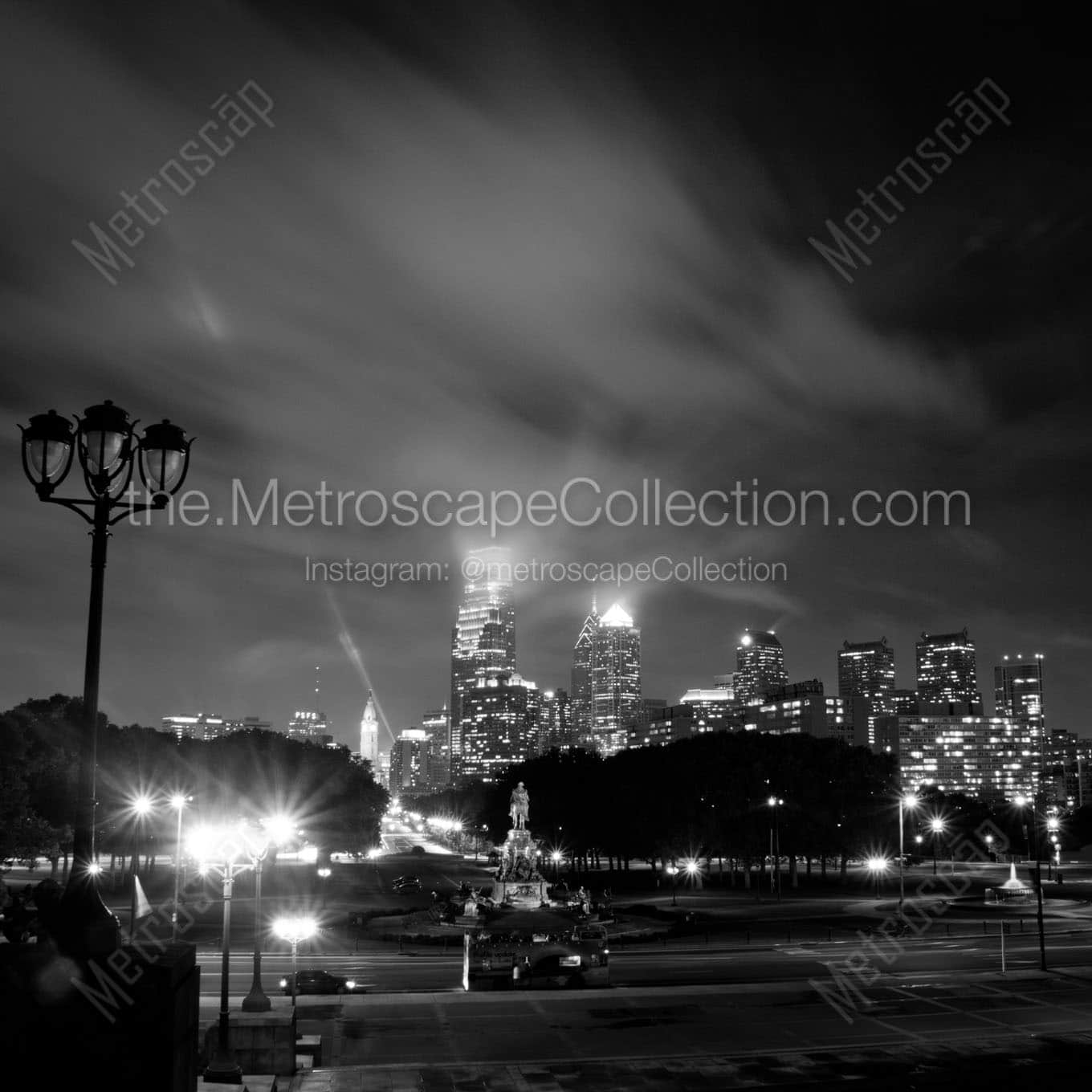 philadelphia city skyline from art museum steps Black & White Wall Art