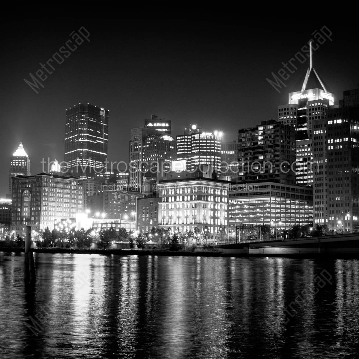 pittsburgh skyline from northshore Black & White Wall Art