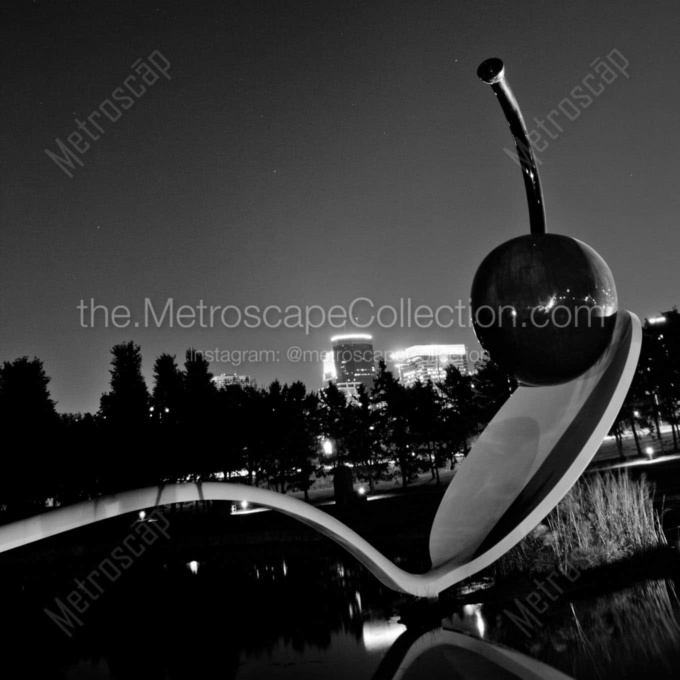 spoonbridge and cherry Black & White Wall Art