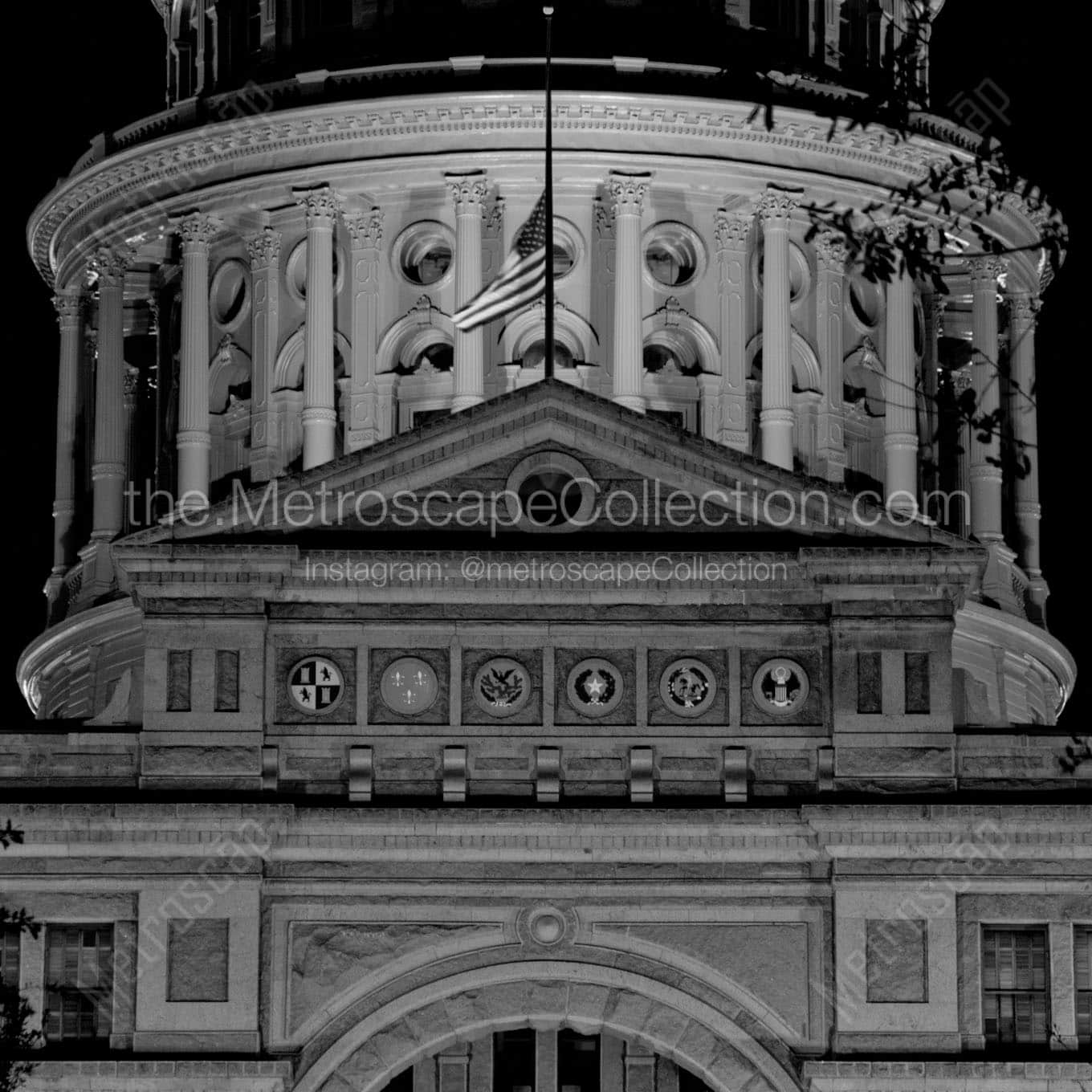 texas statehouse building at night Black & White Wall Art