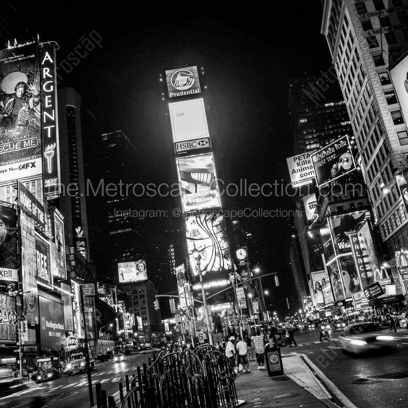 times square at night Black & White Wall Art