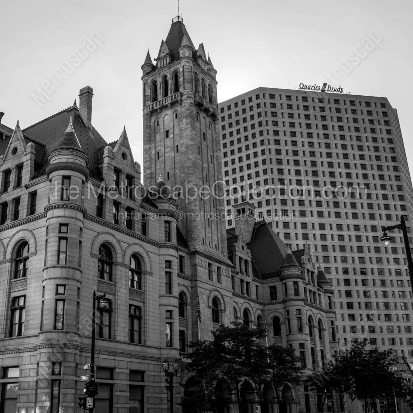 us district court courthouse Black & White Wall Art