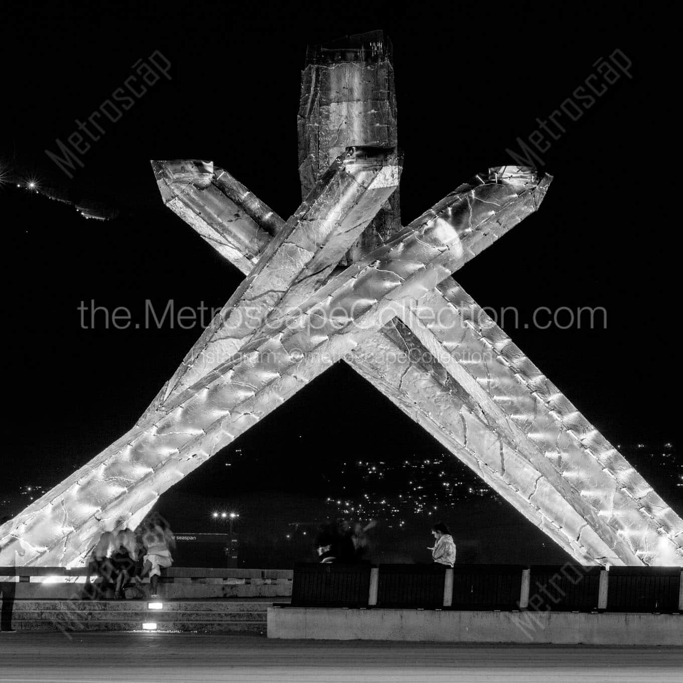 vancouver 2010 olympic cauldron at night Black & White Wall Art