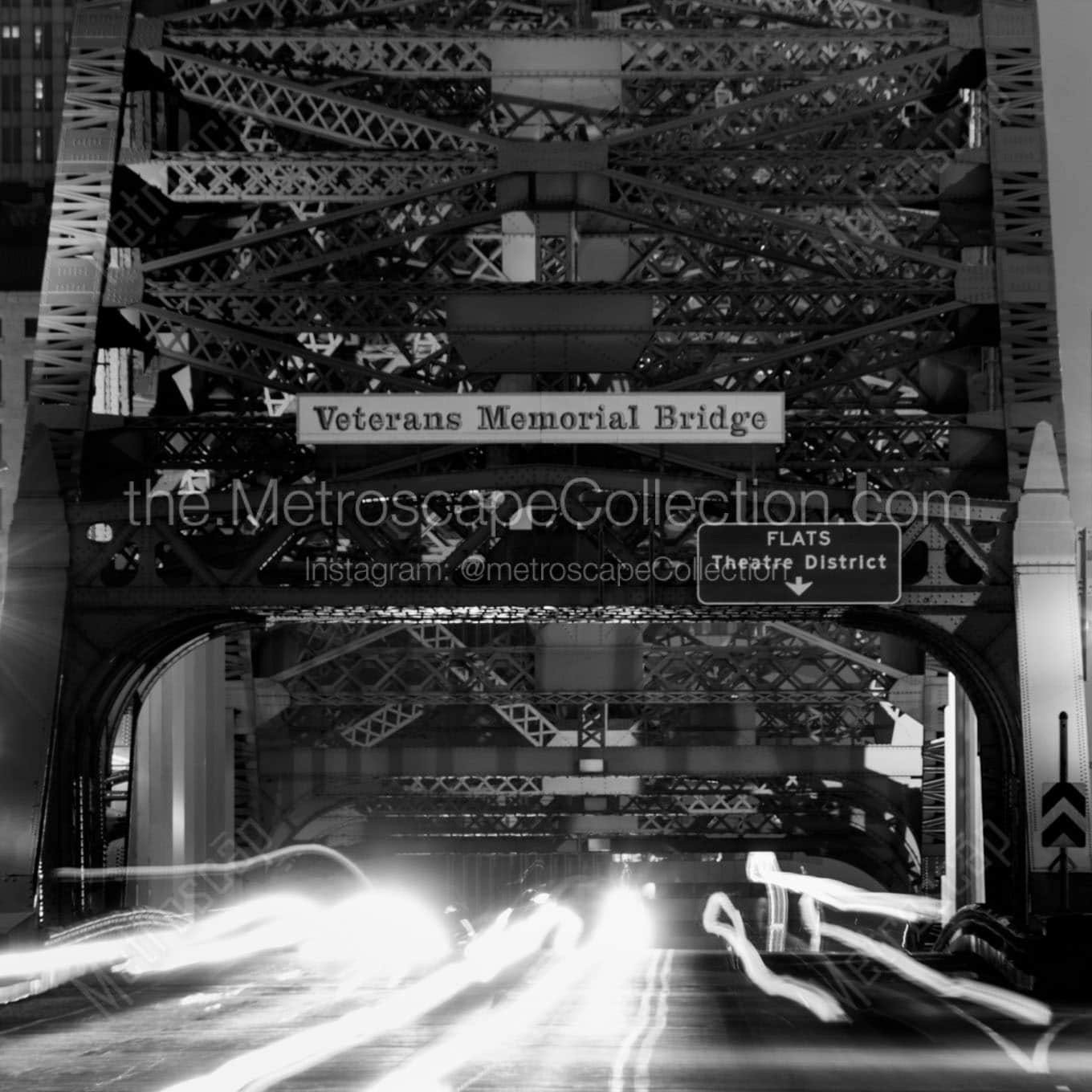 veterans memorial bridge at night Black & White Wall Art